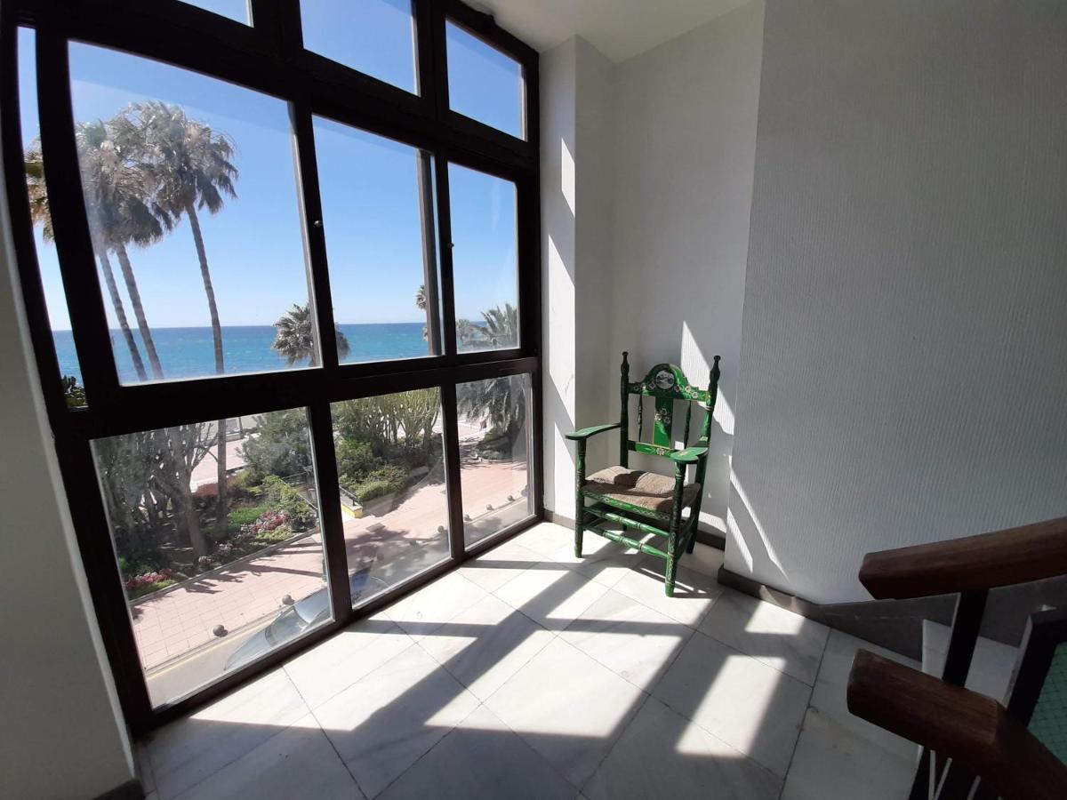 Hotel Buenavista Estepona Buitenkant foto Interior of the house